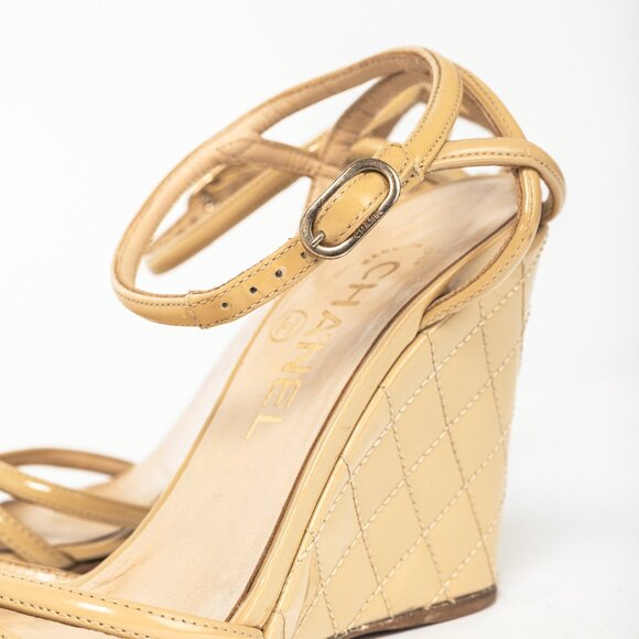 Chanel Beige Patent Leather Quilted-Wedge Sandals - Picture 7 of 10